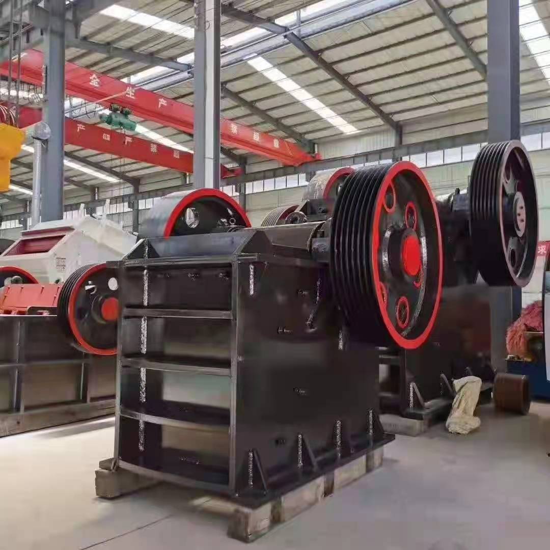 Щековая дробилка