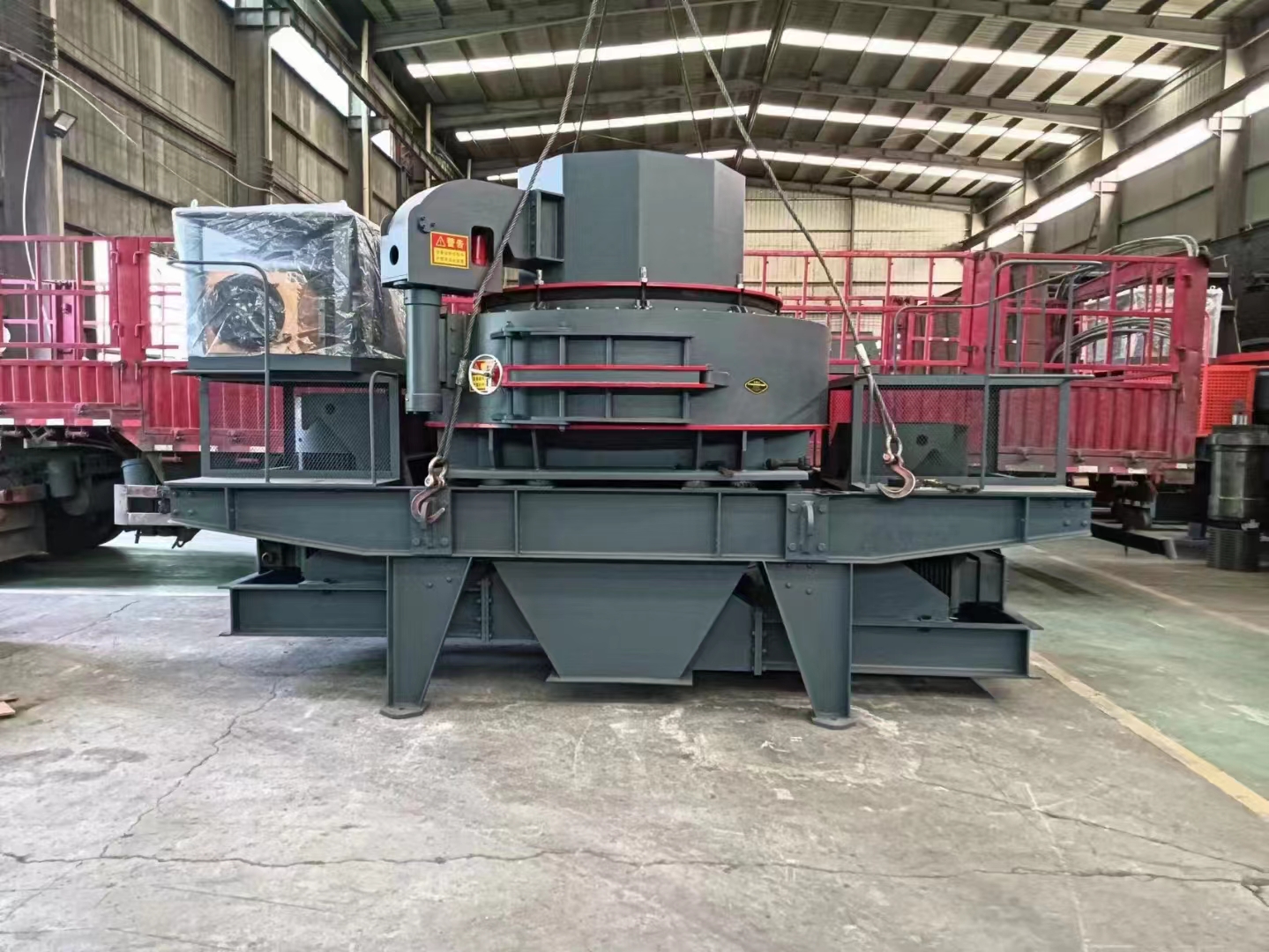 Вертикально-ударная дробилка 5X