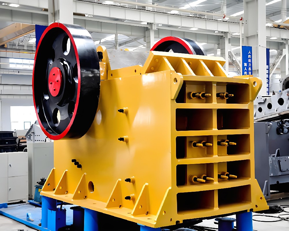 Как повысить эффективность дробления кварцевой щековой дробилки? В чём причина плохого выхода материала из кварцевой щековой дробилки?